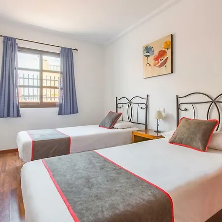 Oyo Bahia Hotel 4*